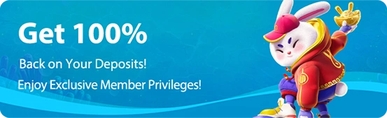 Homepage banner of LUCK77 showing online casino games and user interface